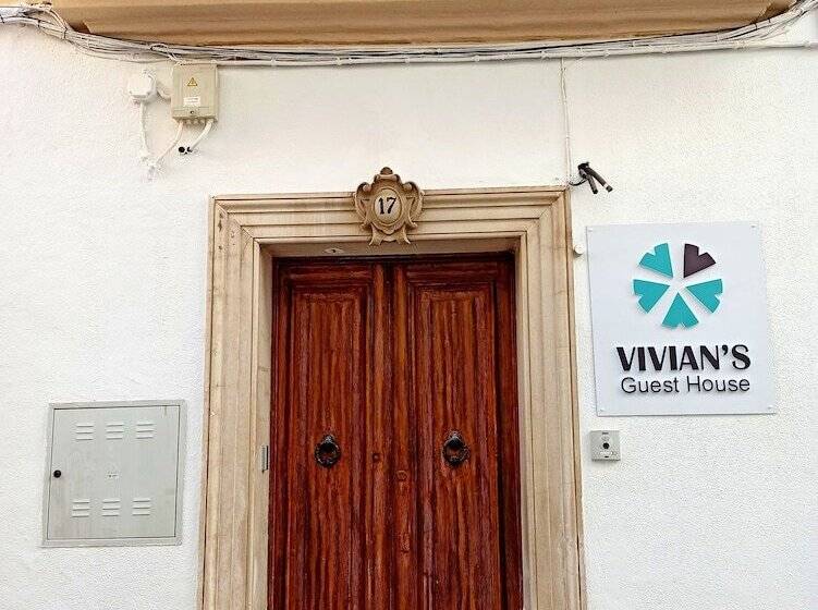 بنسيون Vivian S Guest House