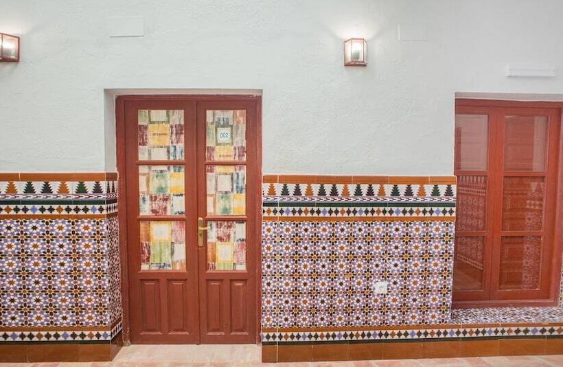 بنسيون Vivian S Guest House
