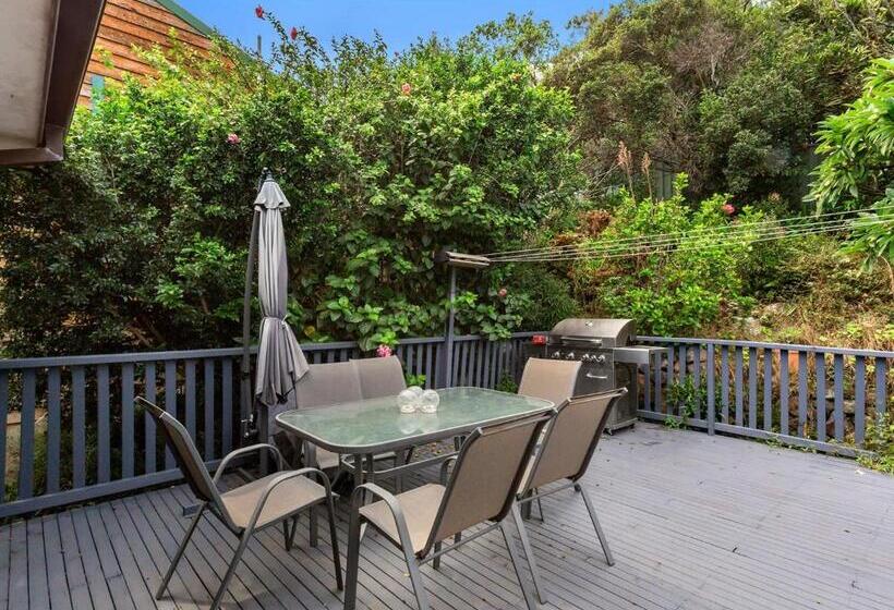 Randall Family Retreat 22b Randall Drive