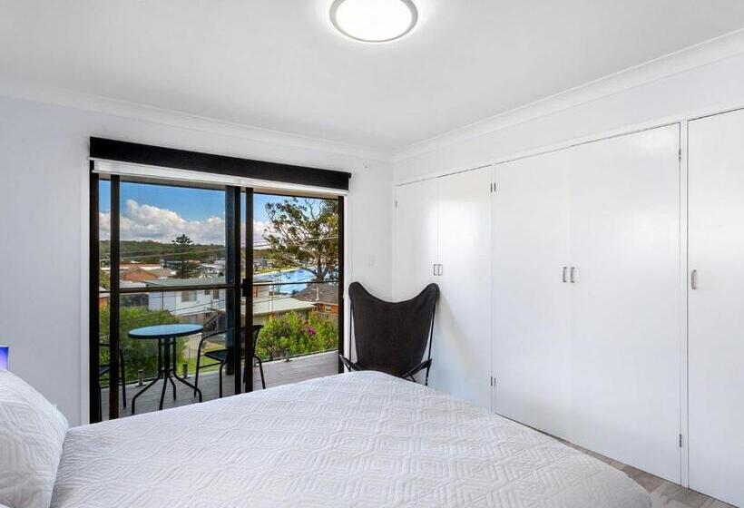 Randall Family Retreat 22b Randall Drive