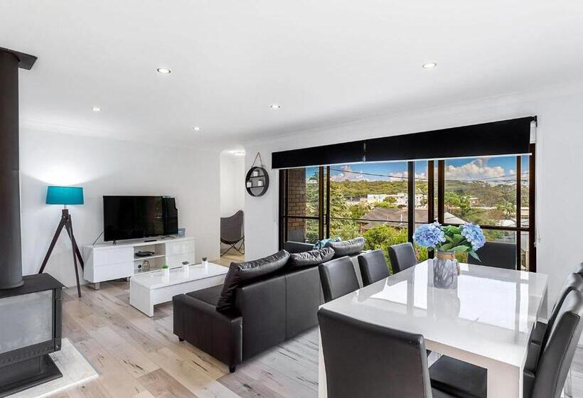 Randall Family Retreat 22b Randall Drive