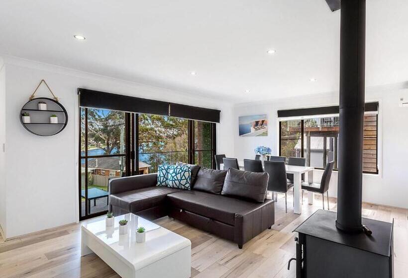 Randall Family Retreat 22b Randall Drive