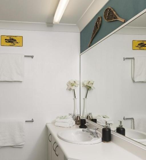 Razorback 6  Razorback Plaza Jindabyne