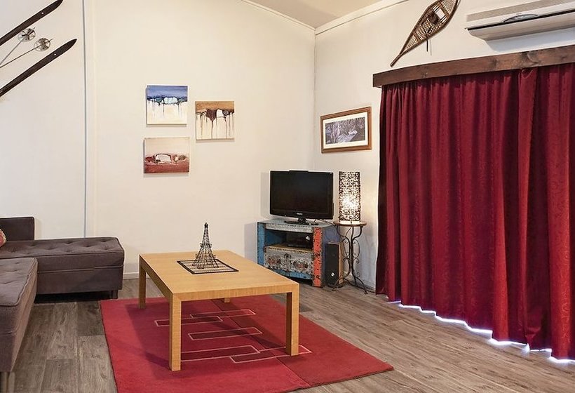 Razorback 6  Razorback Plaza Jindabyne