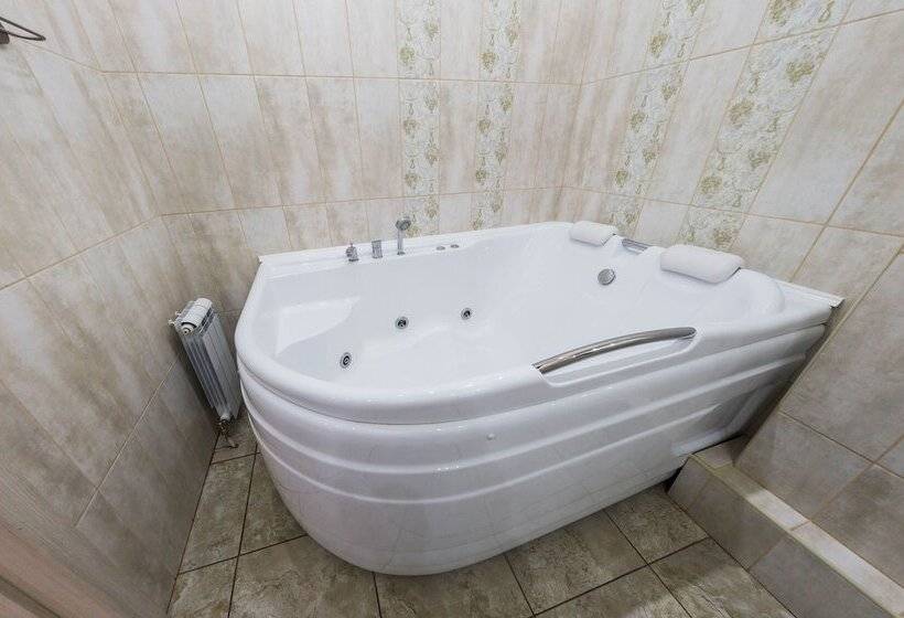 Riverside Spa Apartments