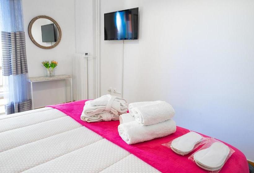 Unique Apartment In Glyfada Center