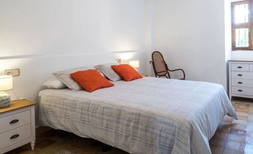 Village House Can Llorito