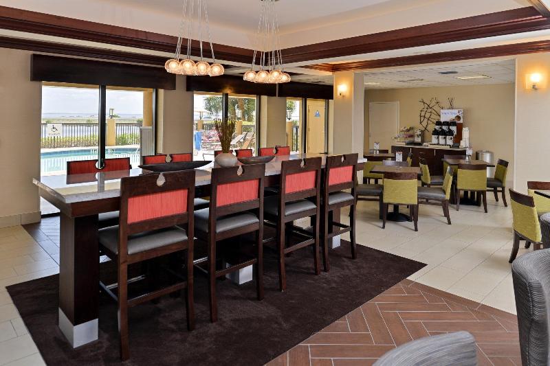 Holiday Inn Express Hotel & Suites Tampa Rocky Point Island, An Ihg