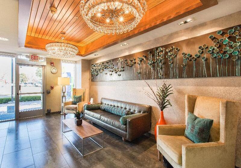 Отель Atherton Park Inn And Suites