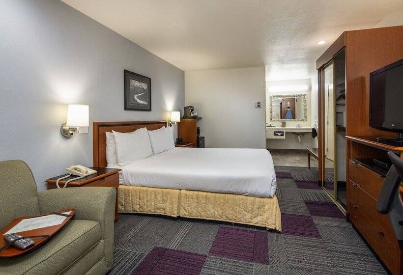 Отель Atherton Park Inn And Suites