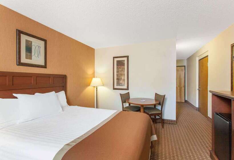 فندق Baymont By Wyndham Branson   On The Strip