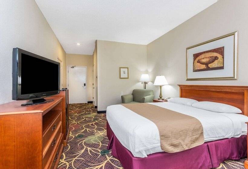 فندق Baymont By Wyndham Cornelia