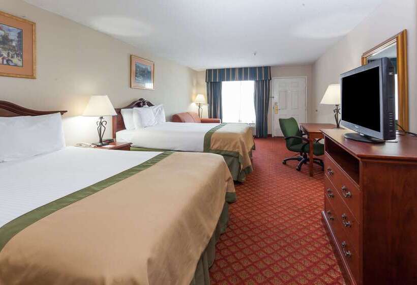 فندق Baymont By Wyndham Covington