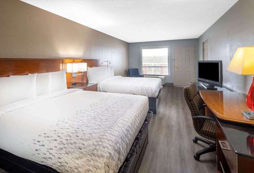 فندق Baymont By Wyndham Covington