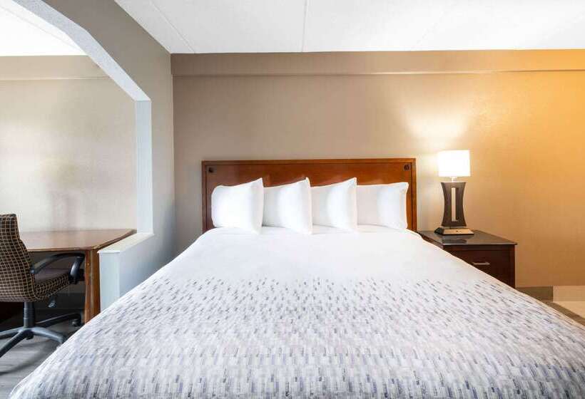 فندق Baymont By Wyndham Covington