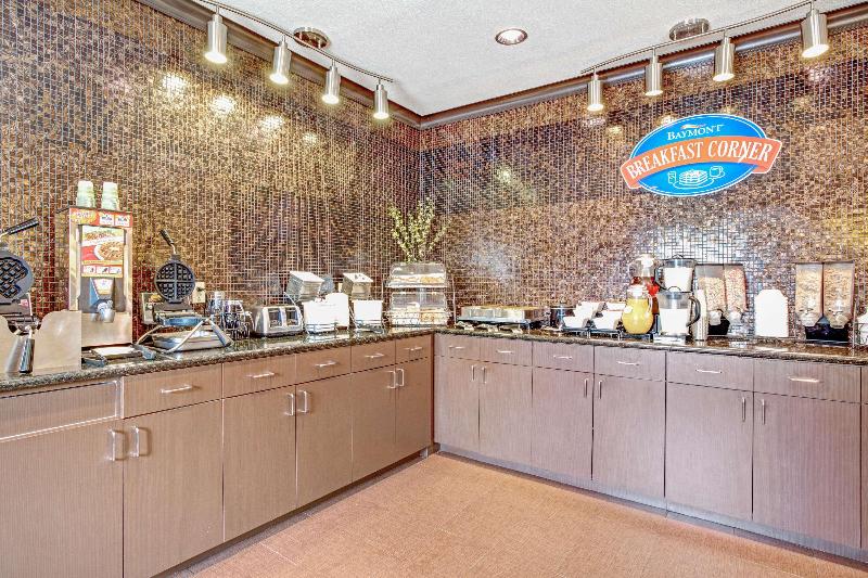 ホテル Baymont By Wyndham Dallas/ Love Field