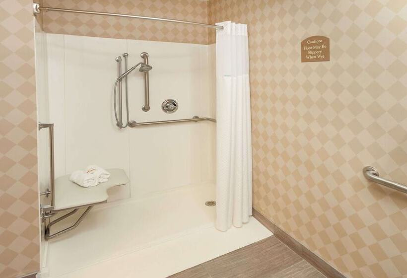 فندق Baymont By Wyndham Galesburg