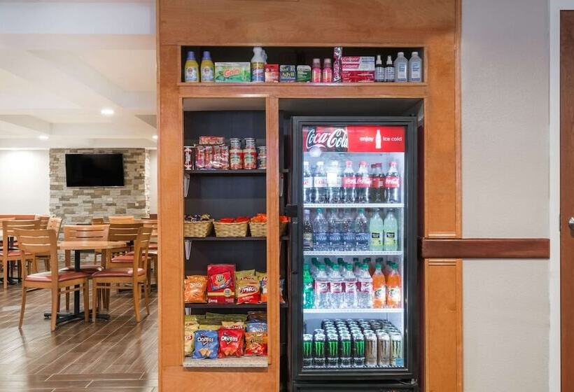 Отель Baymont By Wyndham Georgetown