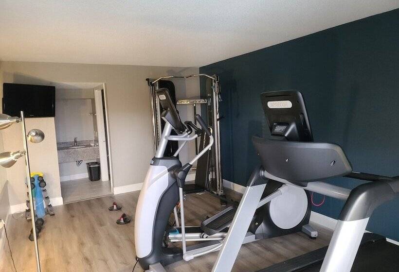 فندق Baymont By Wyndham Marianna