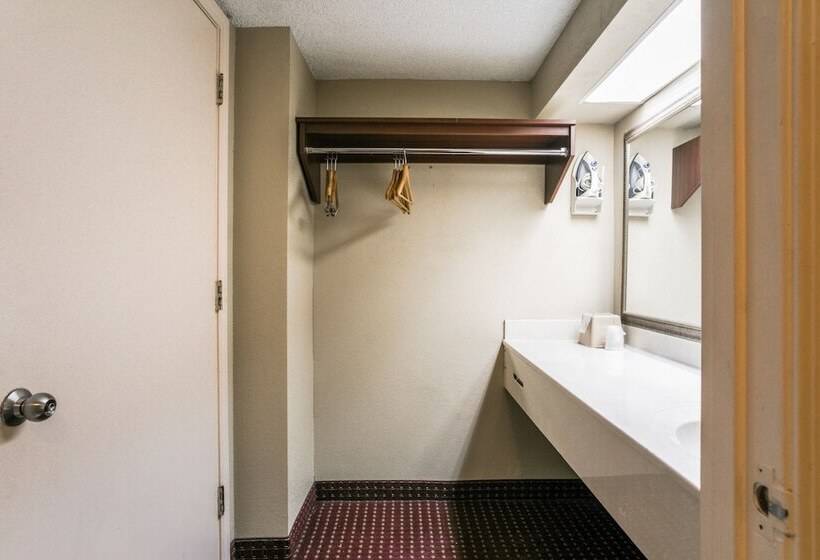 فندق Baymont By Wyndham Marianna