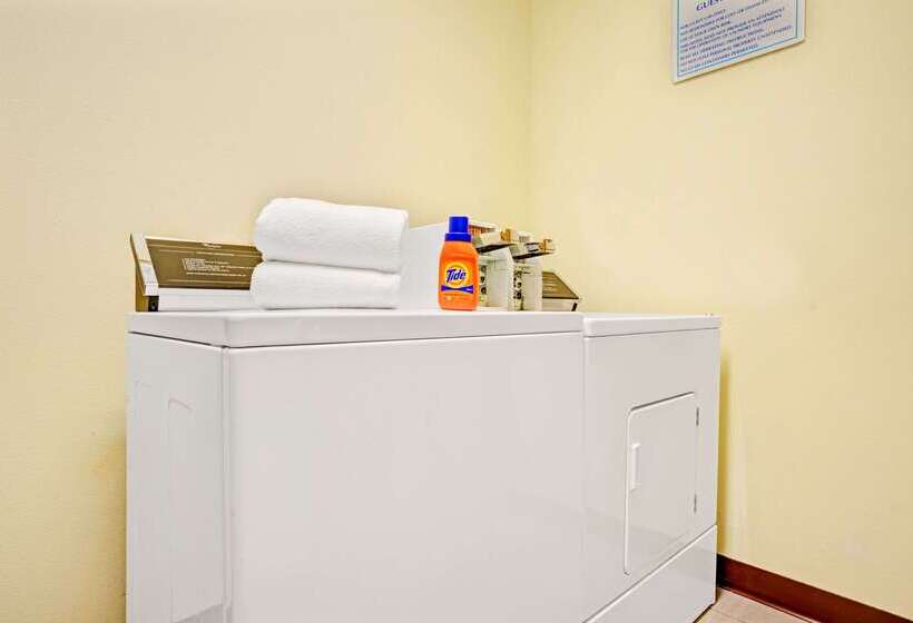 فندق Baymont By Wyndham Wahpeton