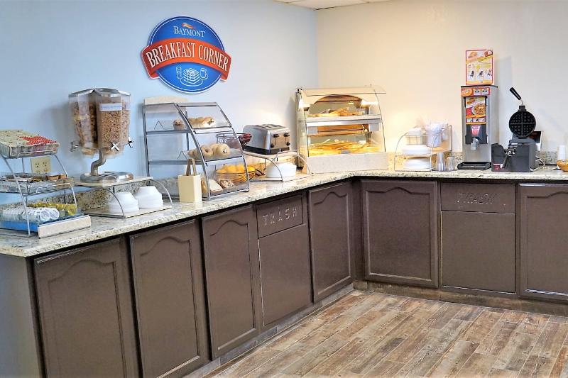 فندق Baymont By Wyndham West Plains