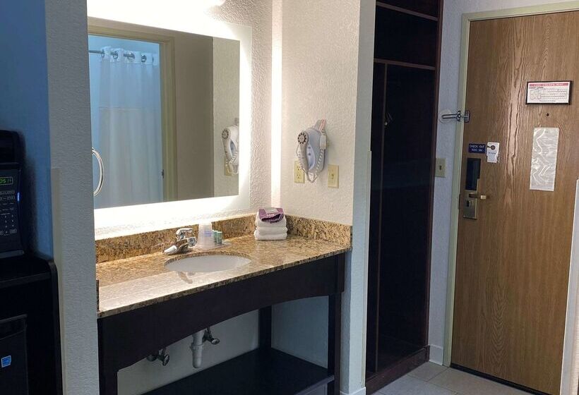 فندق Best Western Celina