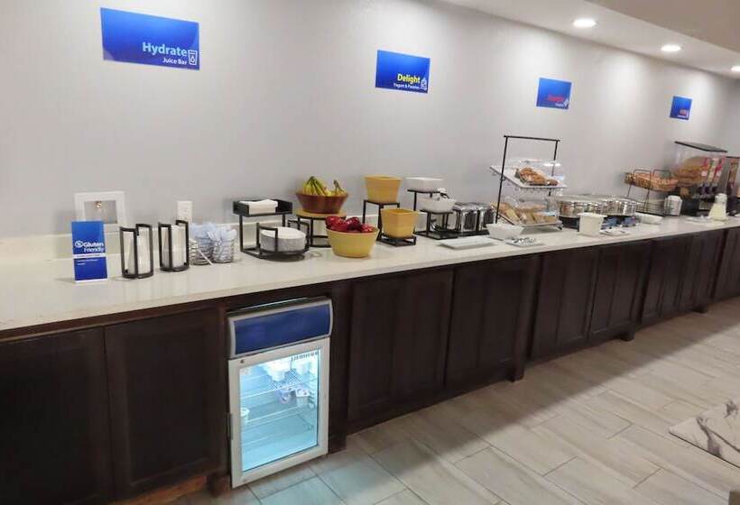 בית מלון כפרי Best Western Childress West