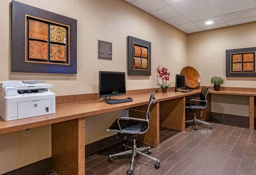 فندق Best Western Downtown Stuart