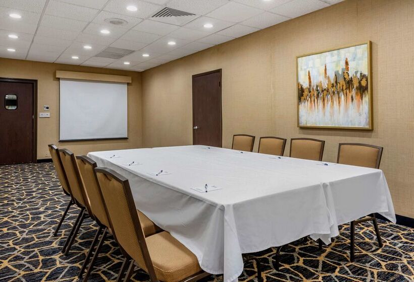 فندق Best Western Downtown Stuart