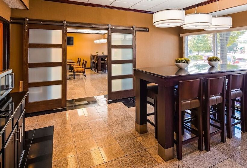 فندق Best Western Gwinnett Center