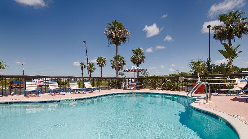 فندق Best Western Lake Okeechobee
