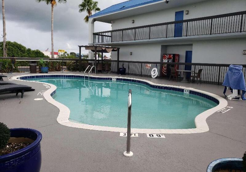 فندق Best Western Lake Okeechobee