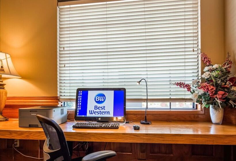 فندق Best Western Locust Grove Inn & Suites