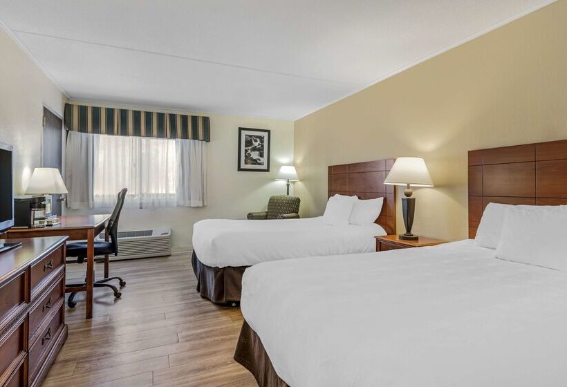 Отель Best Western Plus Augusta Civic Center Inn