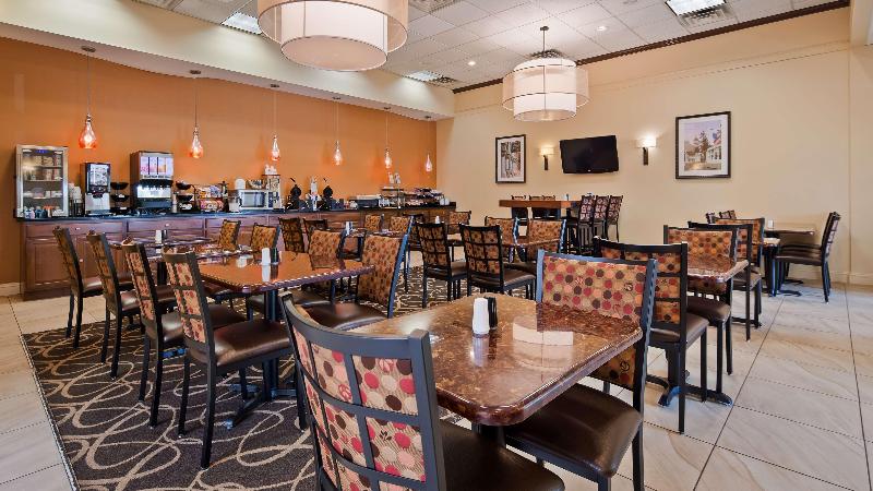 Отель Best Western Plus Augusta Civic Center Inn