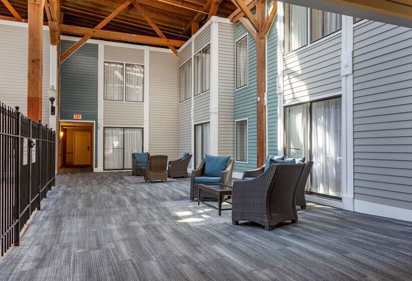 Отель Best Western Plus Como Park