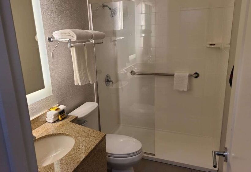 هتل Best Western Plus Como Park