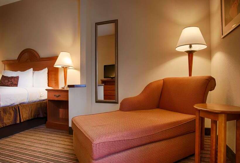 فندق Best Western Plus Edison Inn