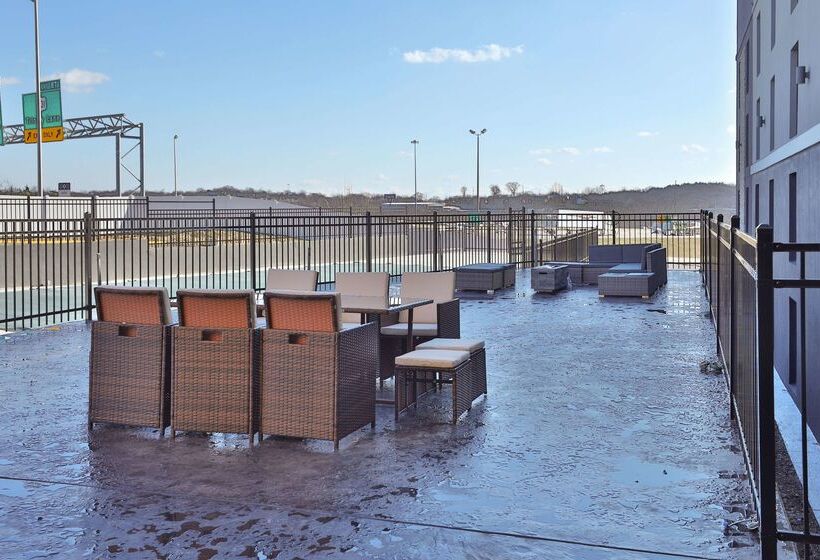 هتل Best Western Plus Executive Residency Nashville