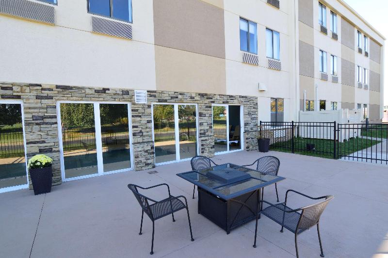 Best Western Plus Lee S Summit Hotel & Suites