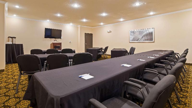 Best Western Plus Lee S Summit Hotel & Suites