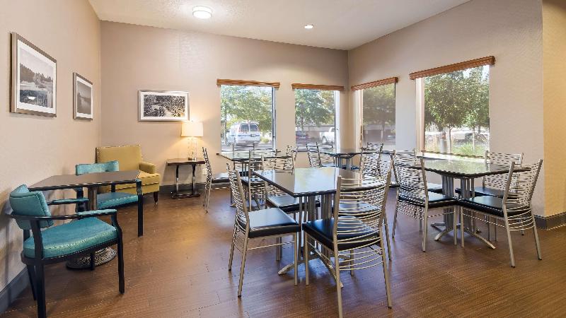 Best Western Plus Lee S Summit Hotel & Suites