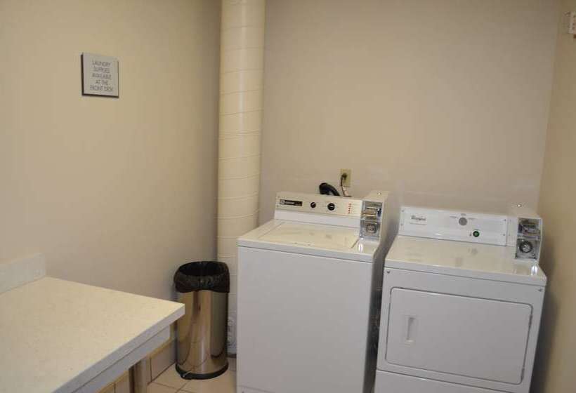 Best Western Plus Portland Airport Hotel & Suites