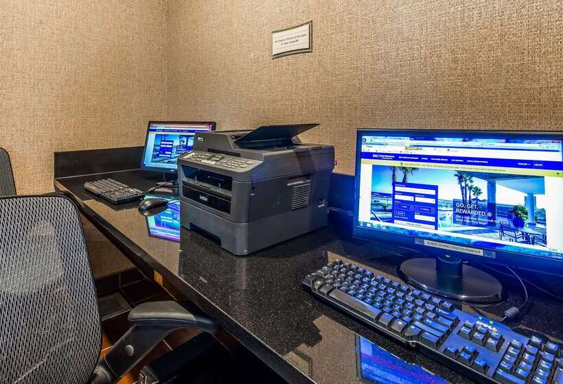 ホテル Best Western Plus Prairie Inn