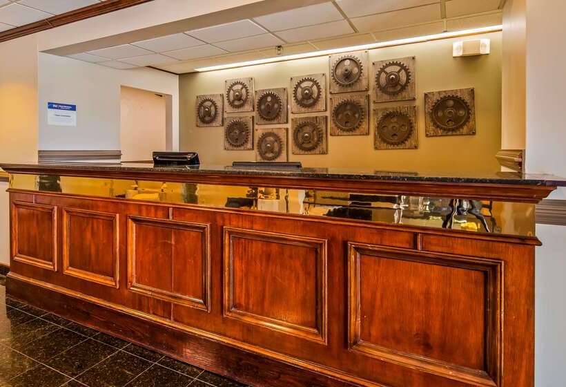 בית מלון כפרי Best Western Plus South Hill Inn