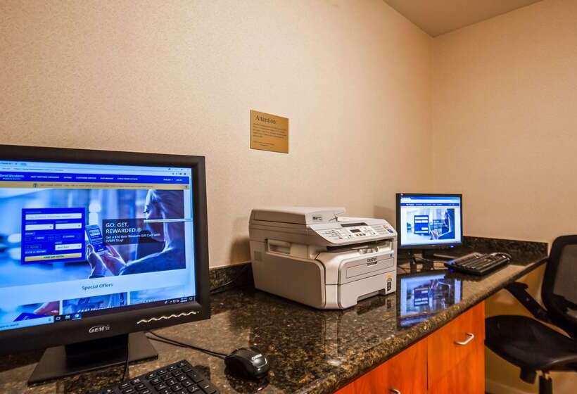 فندق Best Western Plus Twin View Inn & Suites