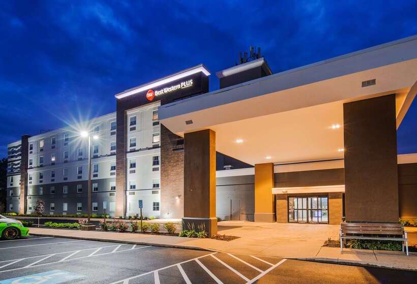 هتل Best Western Plus Wilkes Barrescranton Airport