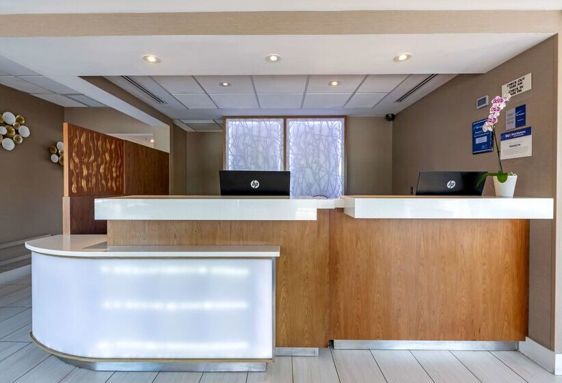 فندق Best Western Plus North Miami Bal Harbour