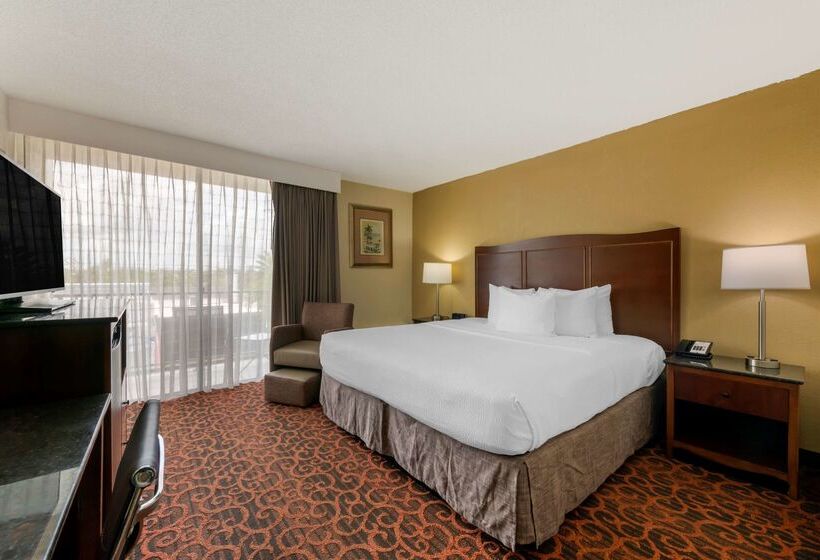 هتل Best Western Plus North Miami Bal Harbour